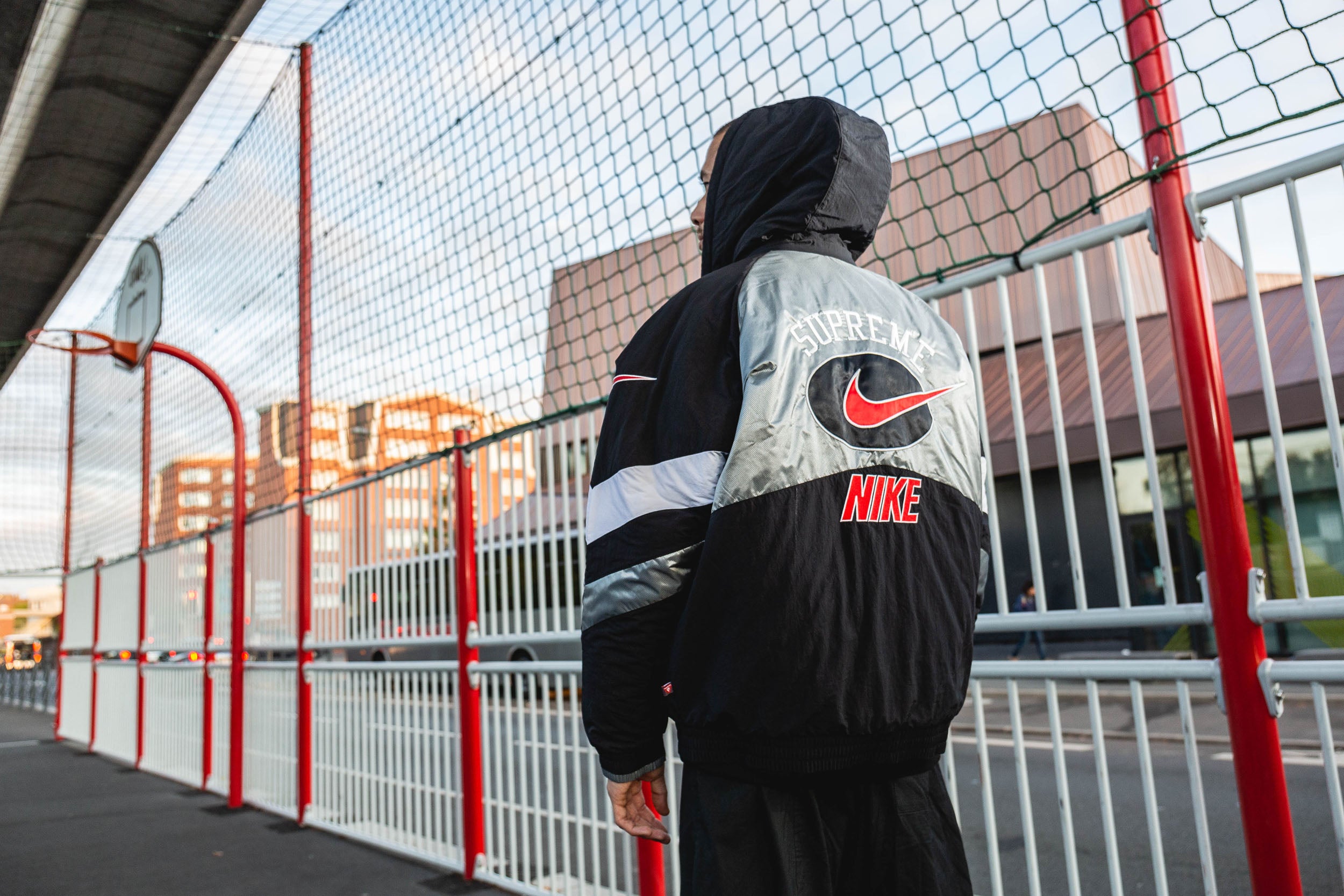 jacket nike supreme