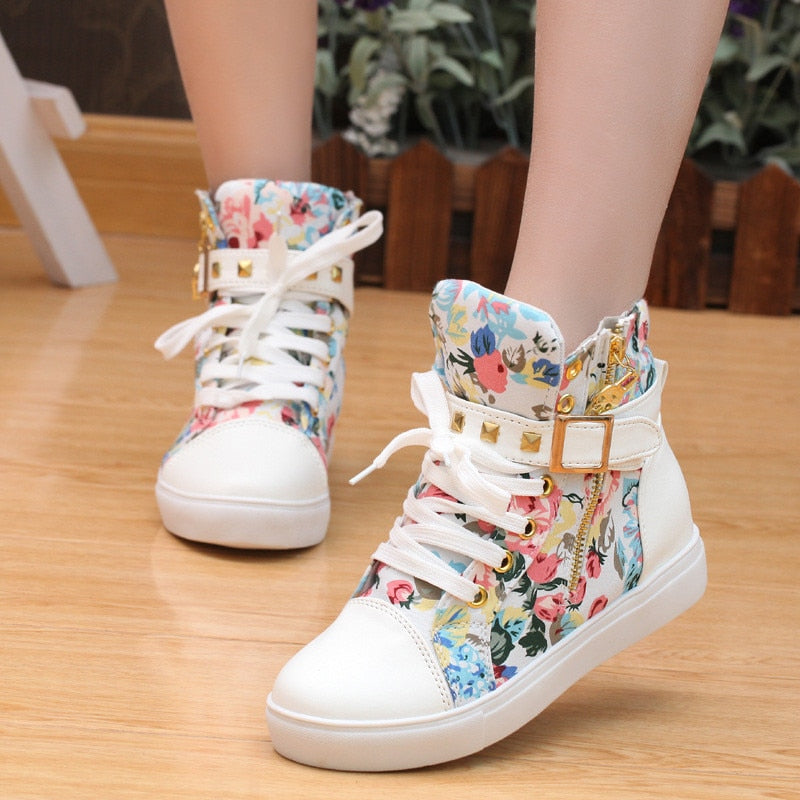 canvas shoes with zipper