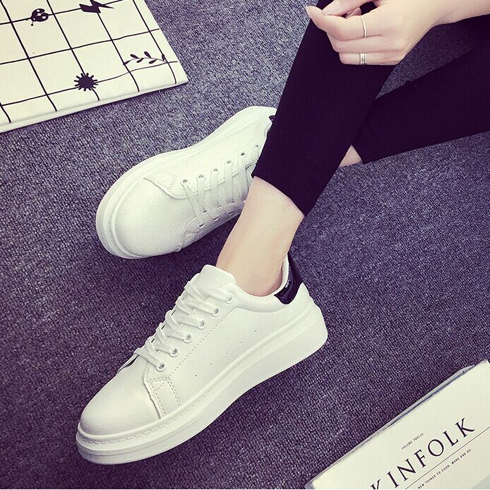 white casual shoes for girl