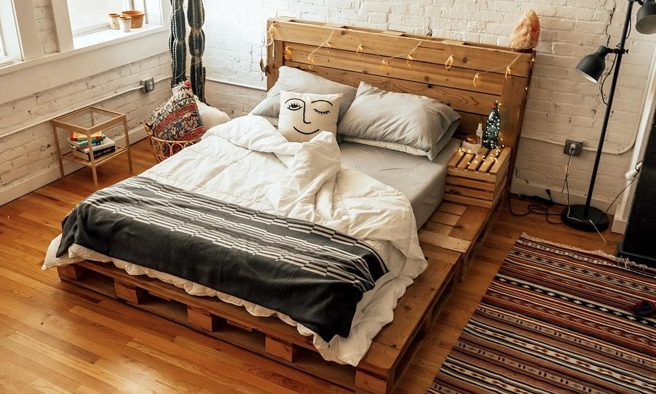 Uitgelezene Pallet Beds Co : Brilliant Beds | Authentic Pallet Bed Company‎ CC-26