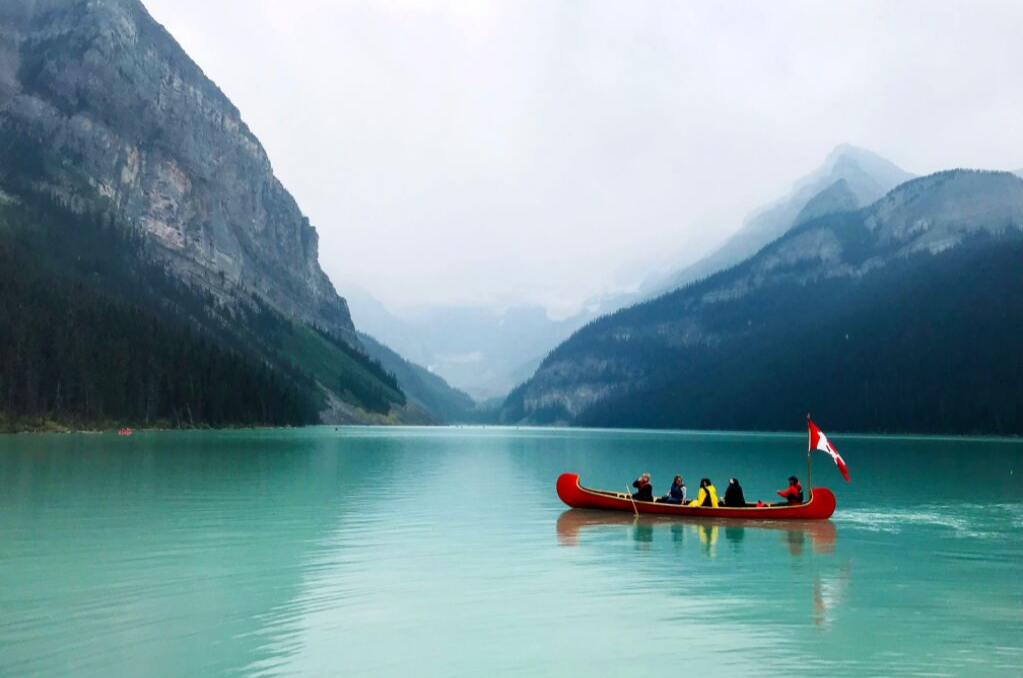 Canoe Lake Louise