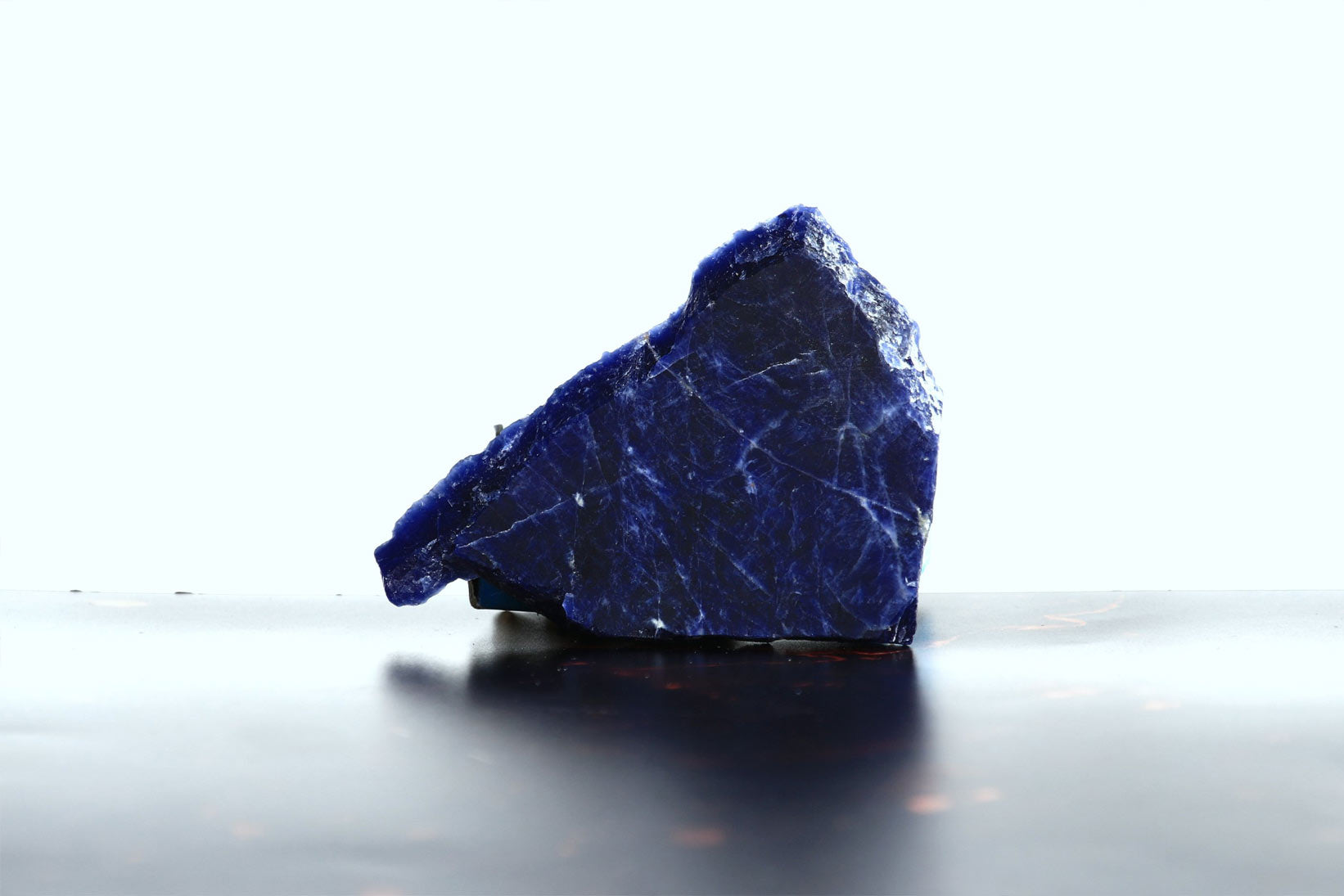 sodalite-stone-natural