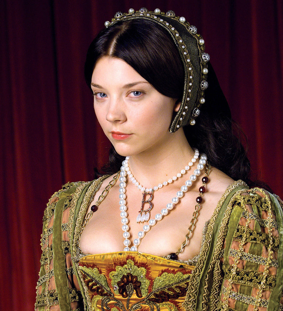 Most Iconic Pearl Necklaces in History: Anne Boleyn B Pearl Necklace