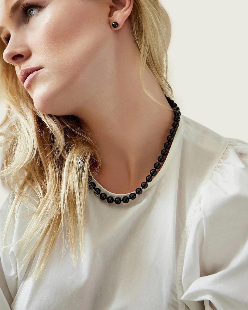 Black Akoya Pearl Necklace