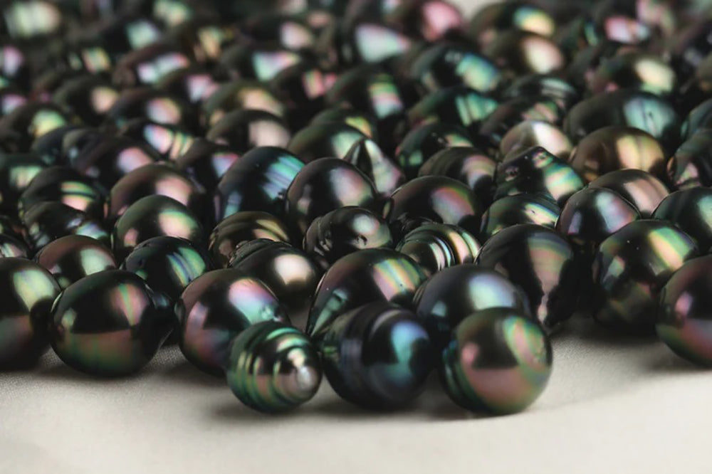 Black Tahitian Pearls are Very Colorful