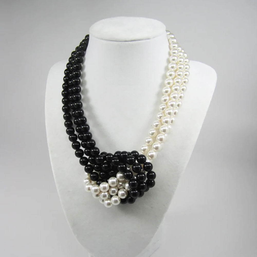 Black and White Akoya Pearl Necklace