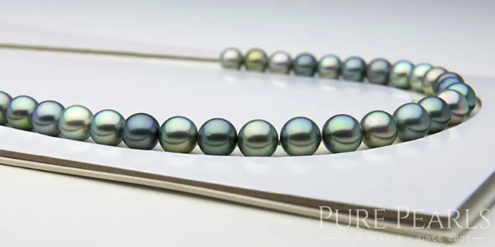 Tahitian Pearl Colors: Blue-Green