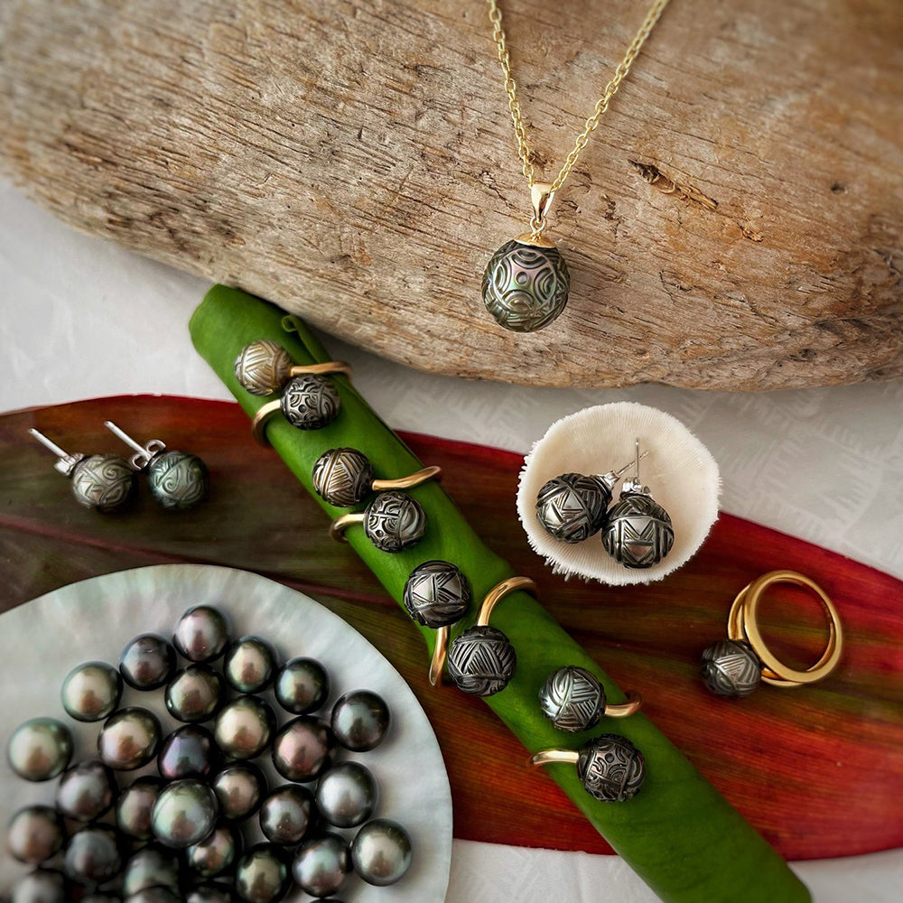 Carved Tahitian Pearl Jewelry by Te Hoto Mana Creations