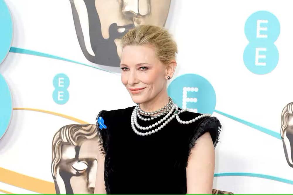 Cate Blanchett BAFTA Awards Pearl Necklace