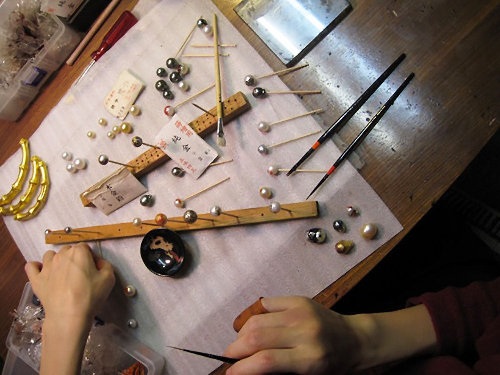 How Maki-e Pearls are Made