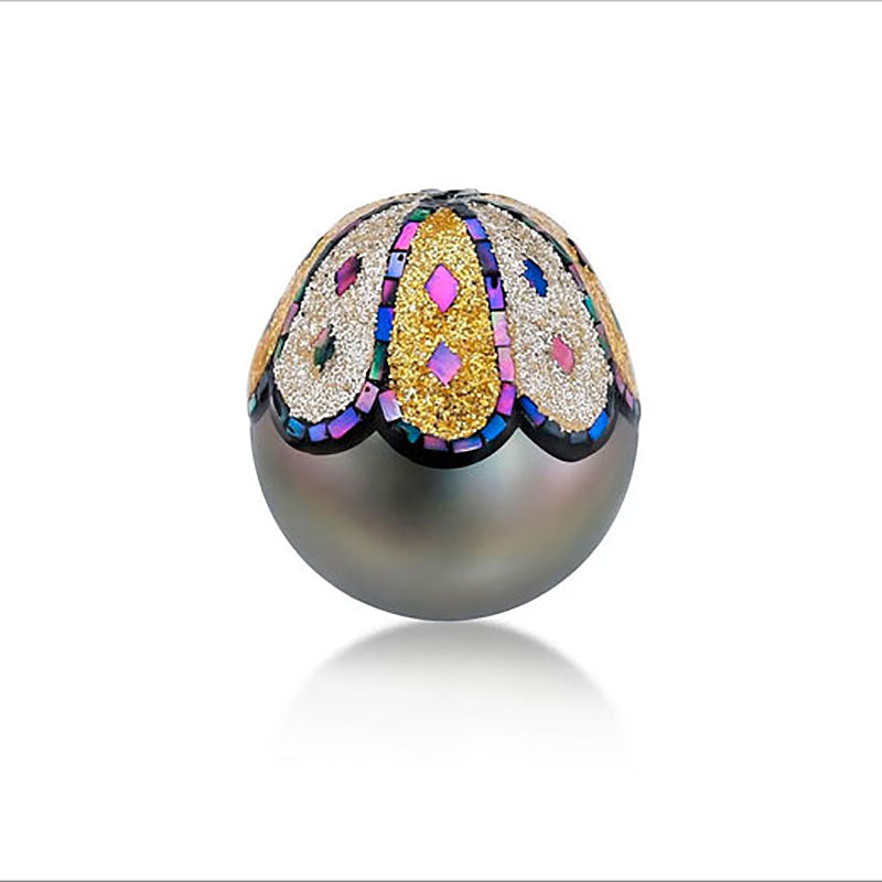 Maki-e Tahitian Pearl with Silver and Gold Dust, Abalone Tiles