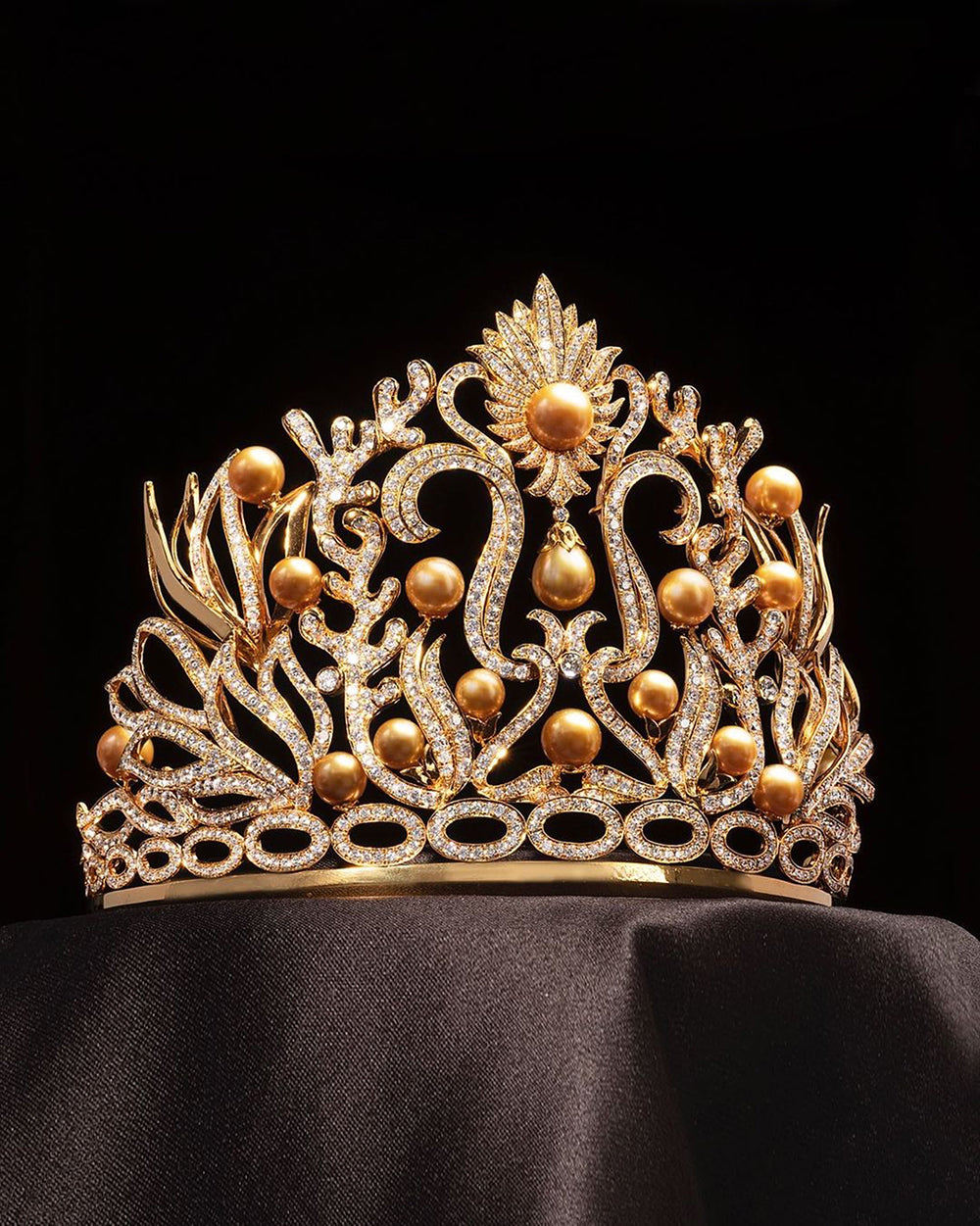 Miss Universe Crown Jewelmer