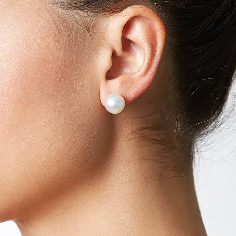 Pearl Earring Size Guide: 10.0-11.0mm Pearl Earrings