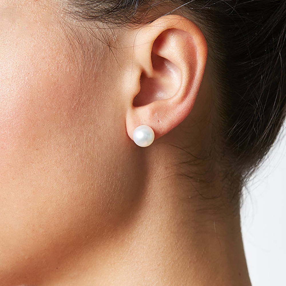 Pearl Earring Size Guide: 8.0-9.0mm Pearl Earrings