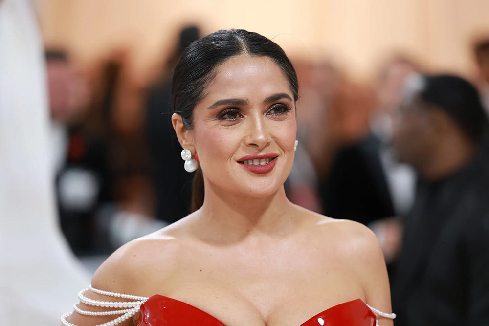 Gazing at Glam: Pearls Shine at the Met Gala Salma Hayek