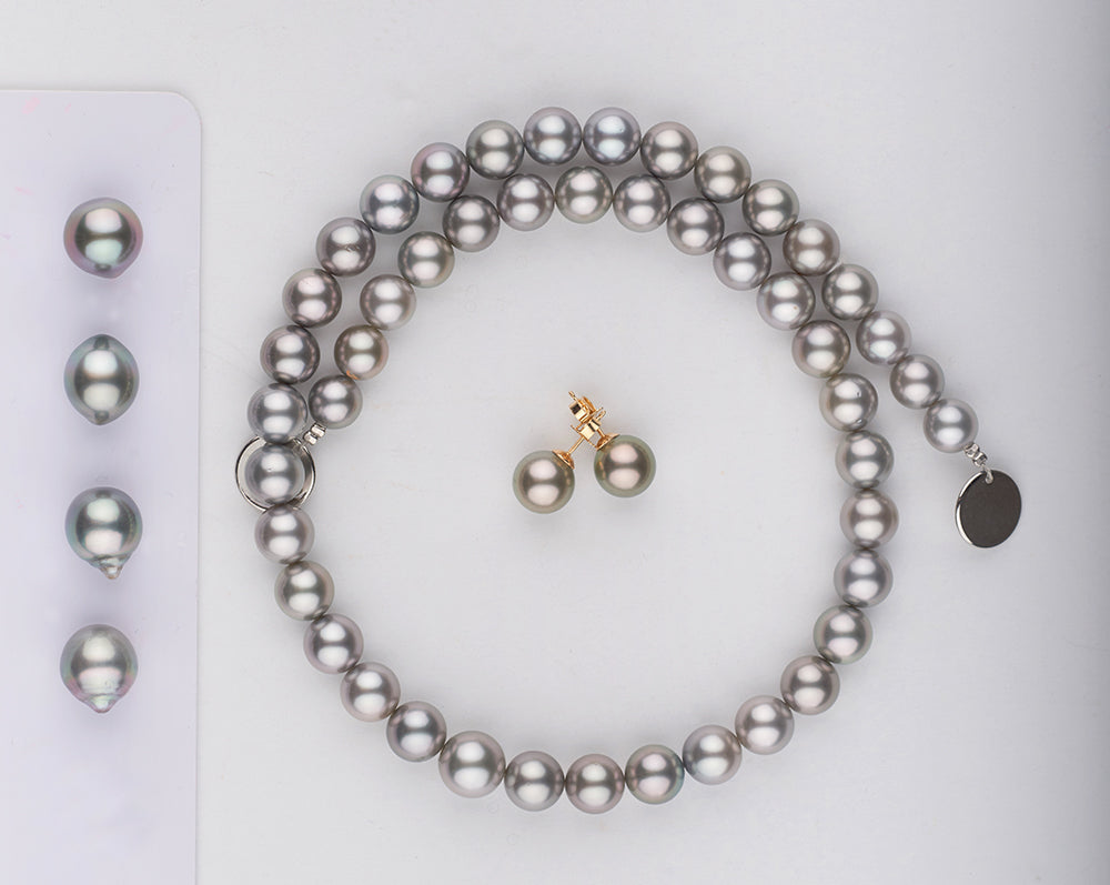 Tahitian Pearl Overtones: Silver