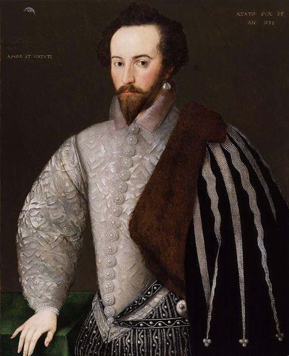 Men Wearing Pearls: Sir Walter Raleigh Wearing Pearl Earring