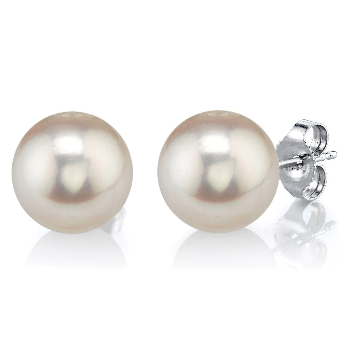 9mm White Freshwater Round Pearl Stud Earrings detailed shot