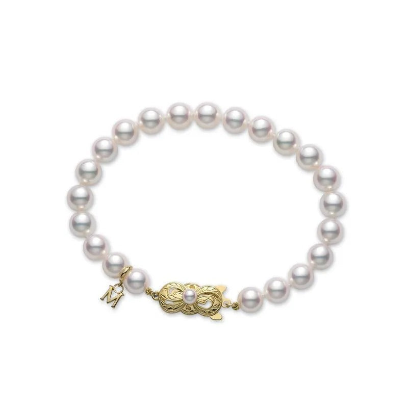 Strand Bracelet with Yellow Gold Clasp from Mikimoto