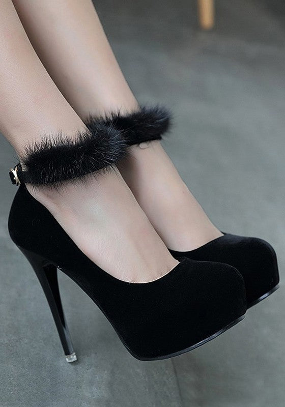 black round toe stilettos