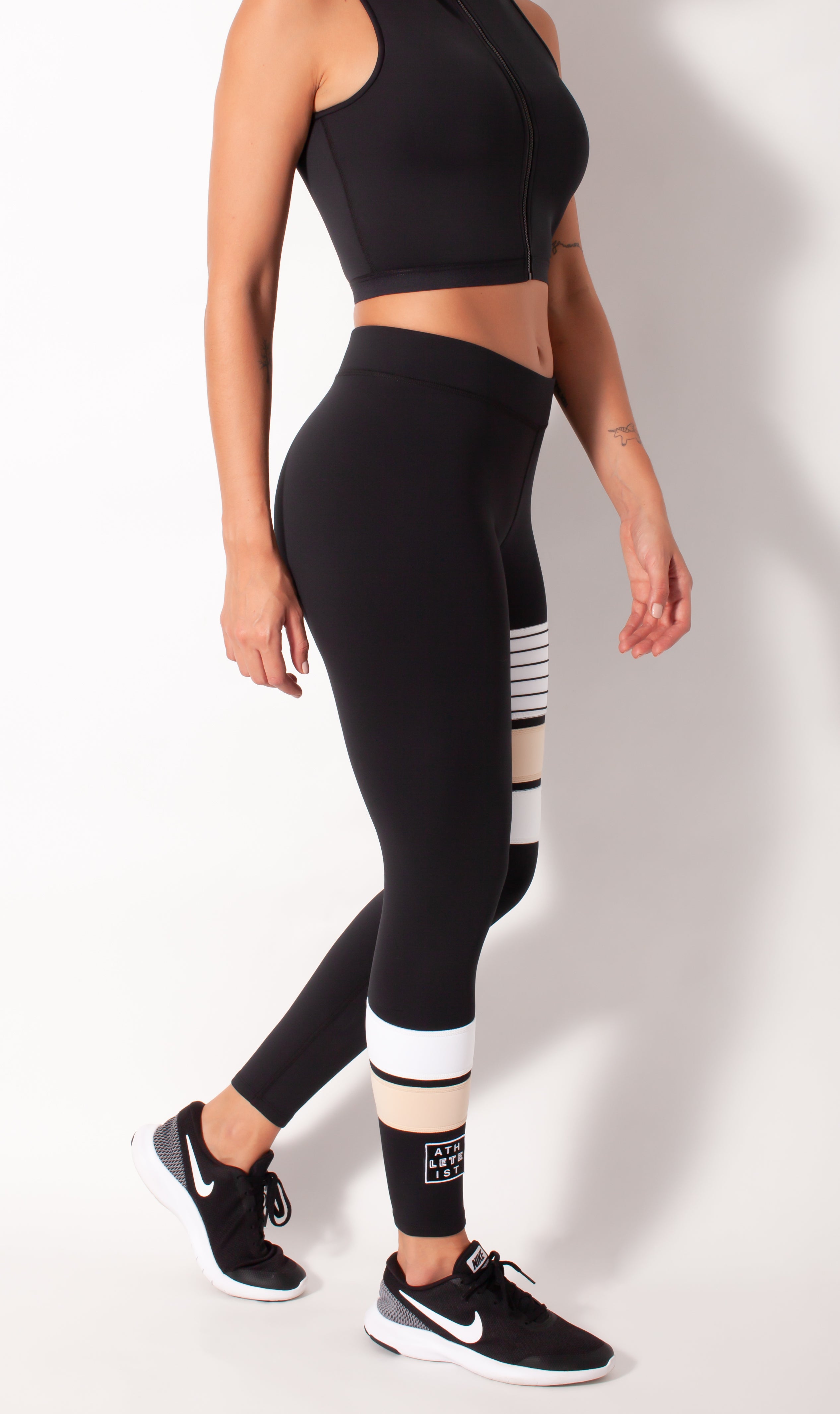 leggings with 2 stripes