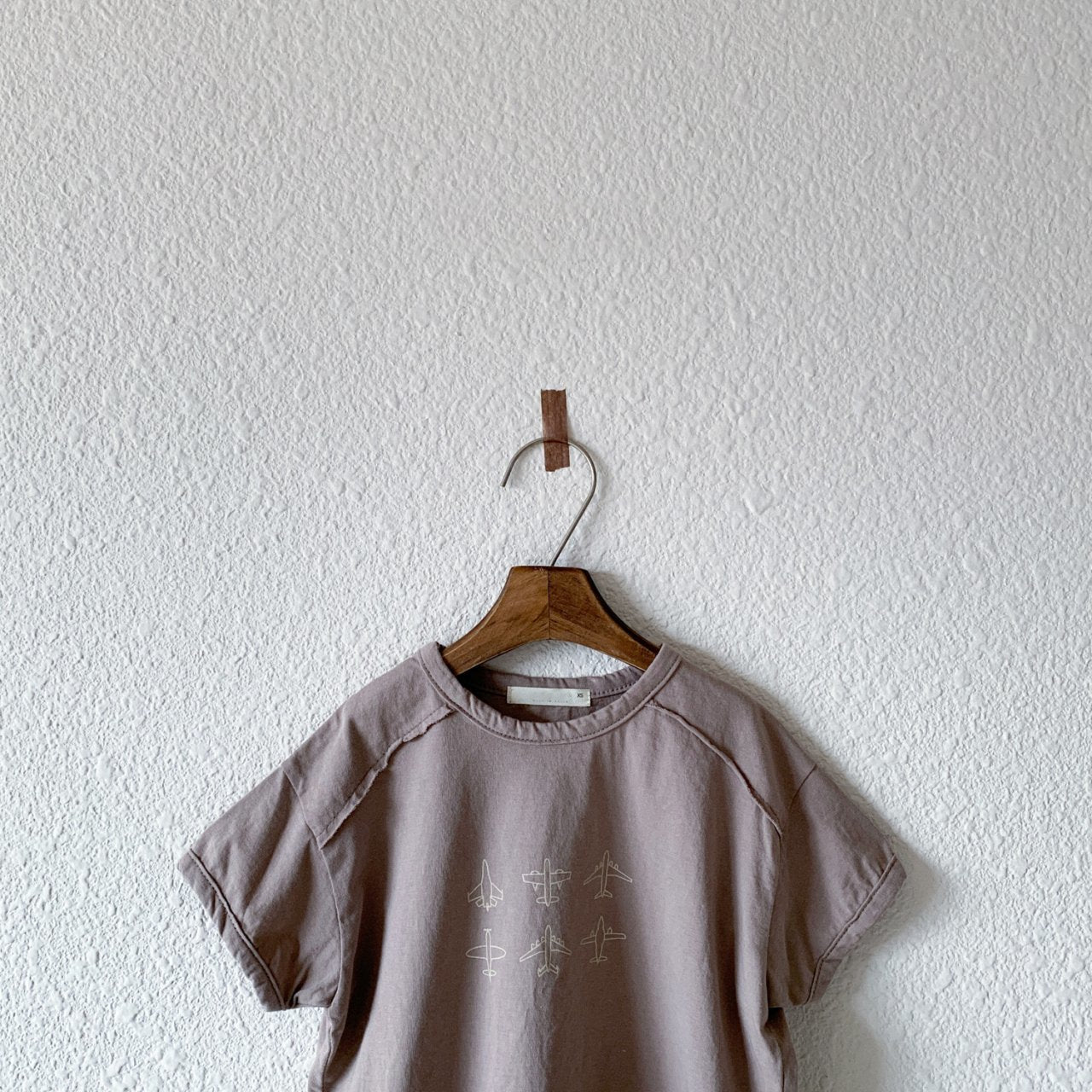 Airplane Graphic Tee (Brown 4-5Y)