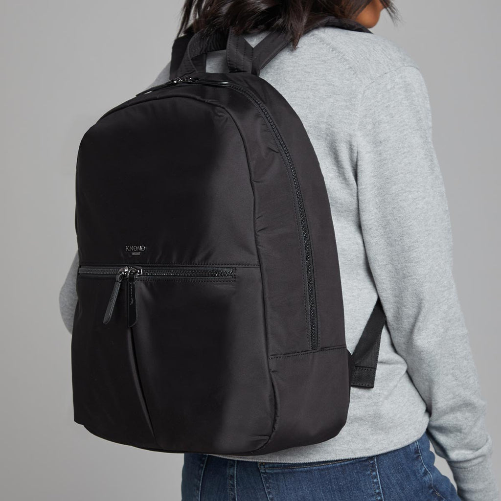 female backpack laptop