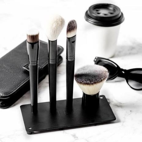 The Made Up Maiden: TBX (The Beauty Exchange) - Magnetic Brushes Review!