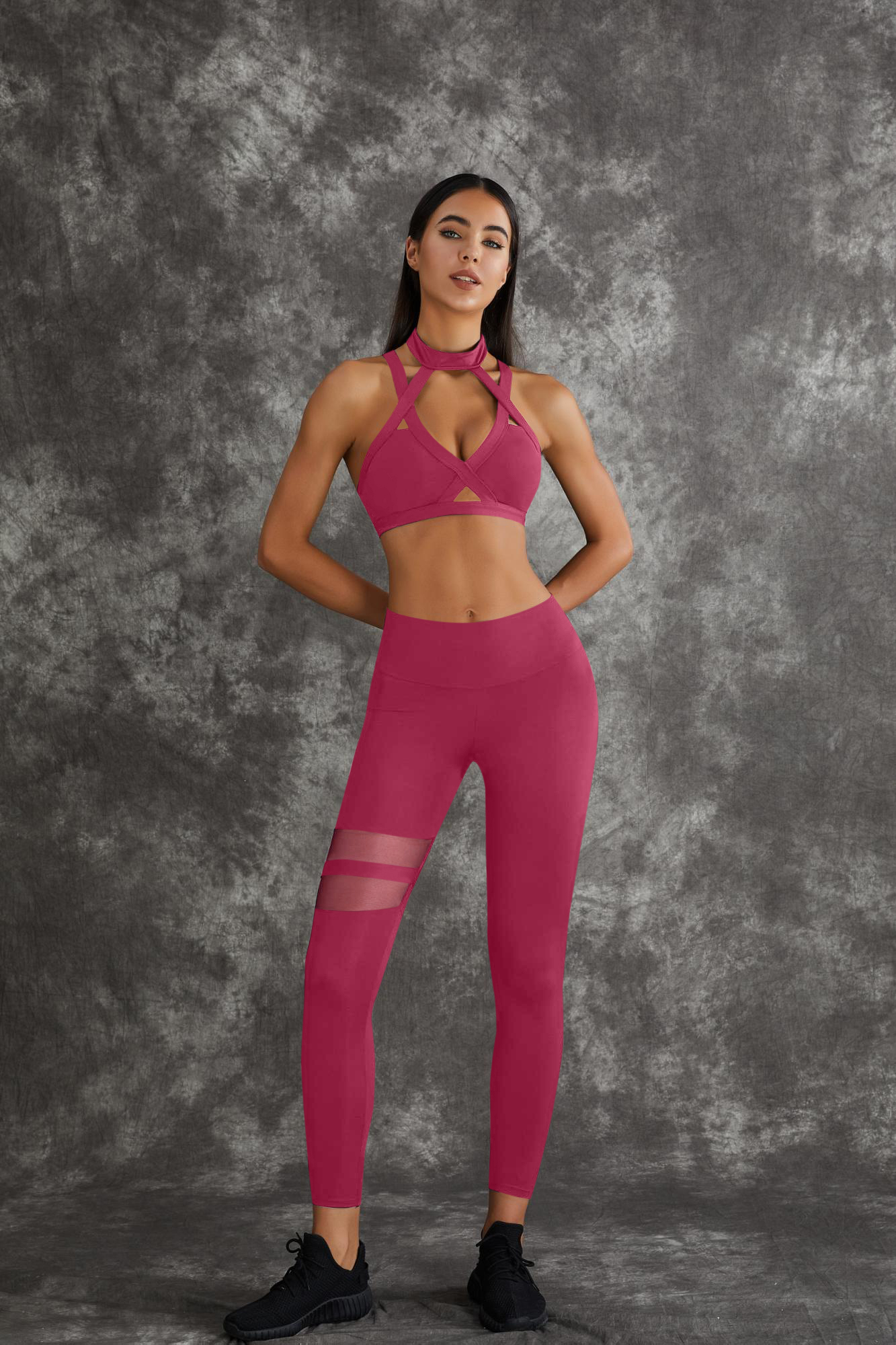 ZASUWA Female Unique Cut Out Sports Bras X Carmenâ­