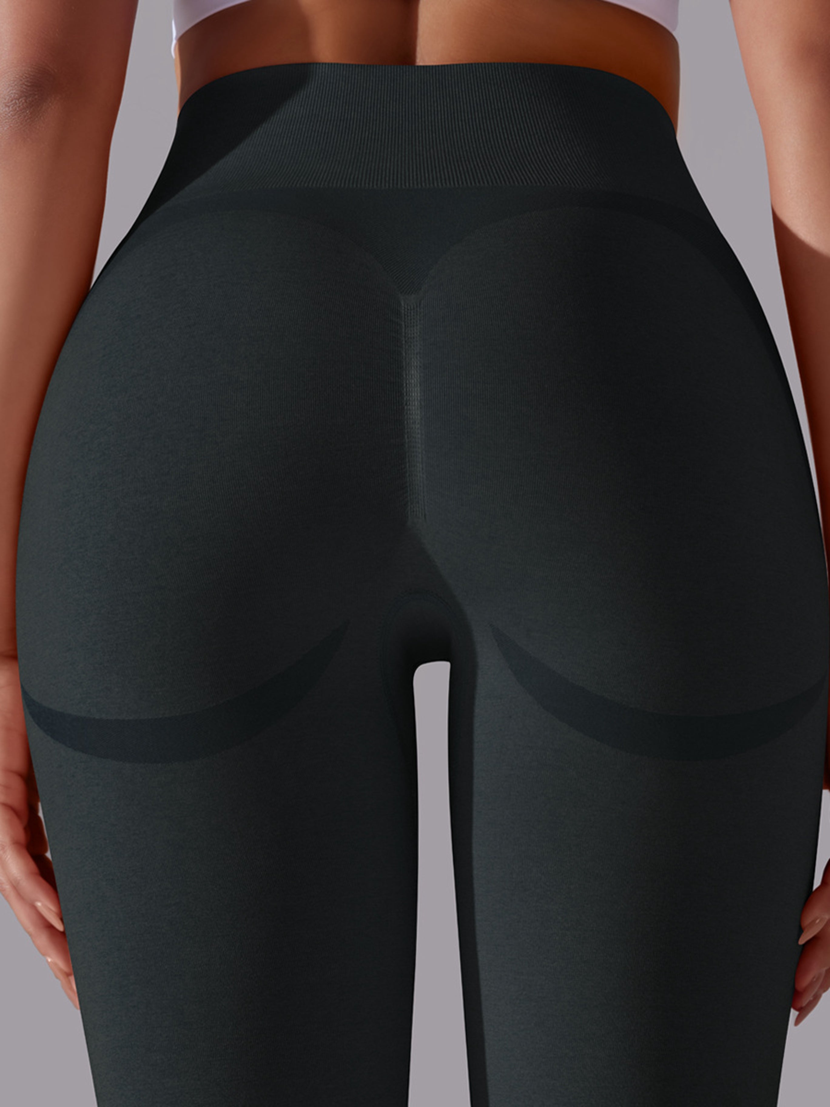 ZASUWA Female Seamless Scrunch Bum Leggings