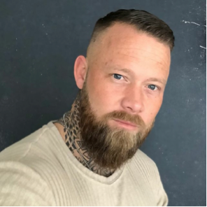 short viking beard