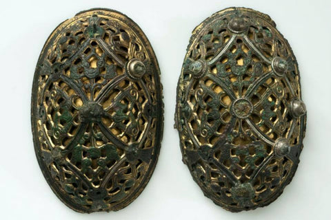 9th and 10th centuries viking age brooches pins oval 