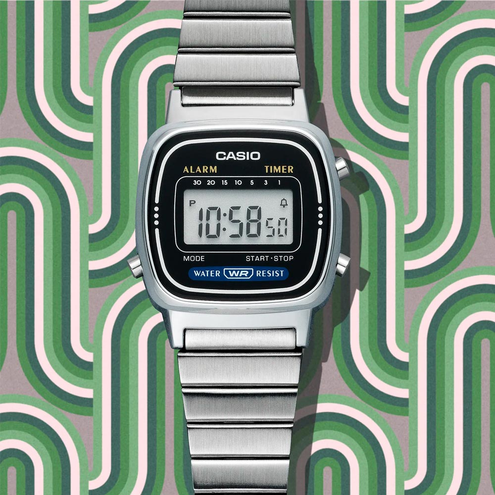 Reloj Casio Mujer Plateado LA670WA-7D