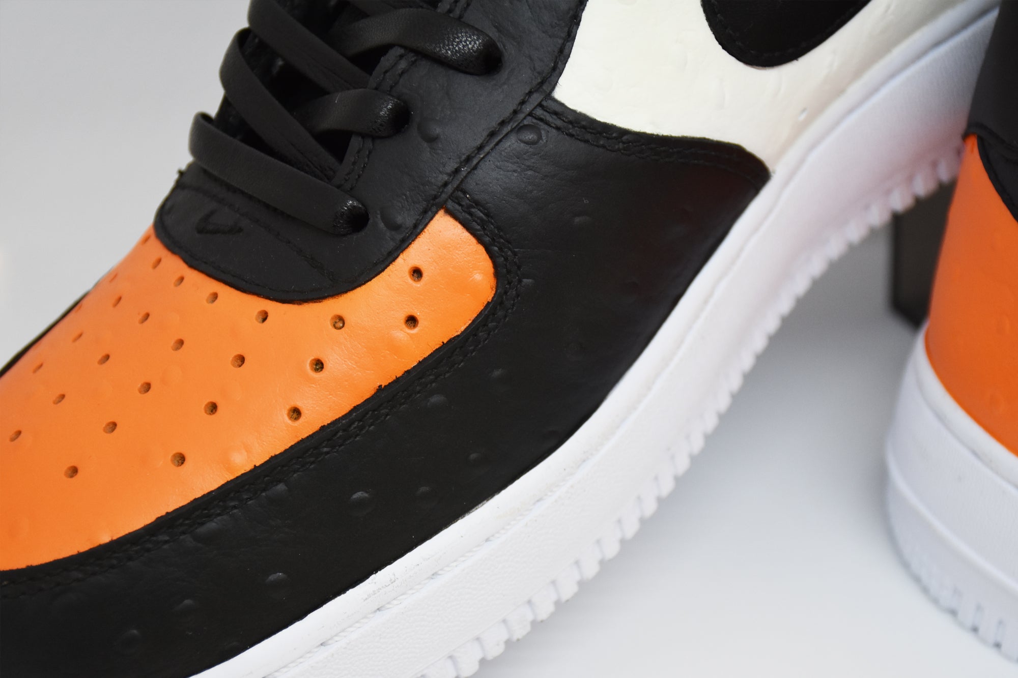 air force 1 shattered backboard