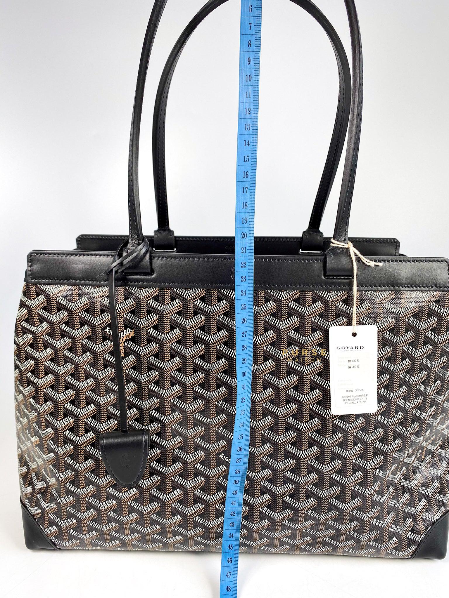 Goyard Bellechasse Biaude PM Green Goyardine, Luxury, Bags & Wallets on  Carousell