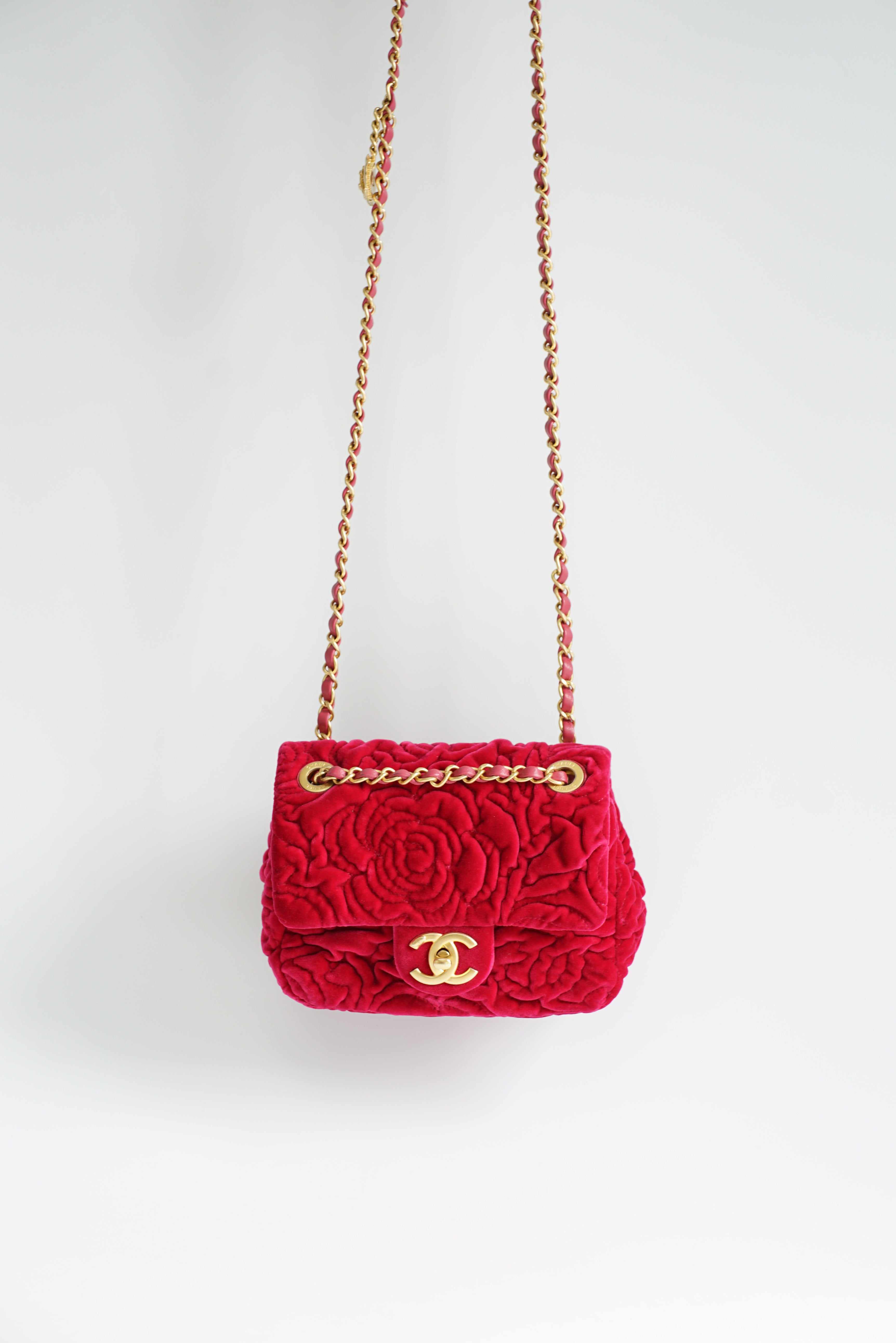 22C Chanel Pearl Crush Mini Square (Microchip), Luxury, Bags