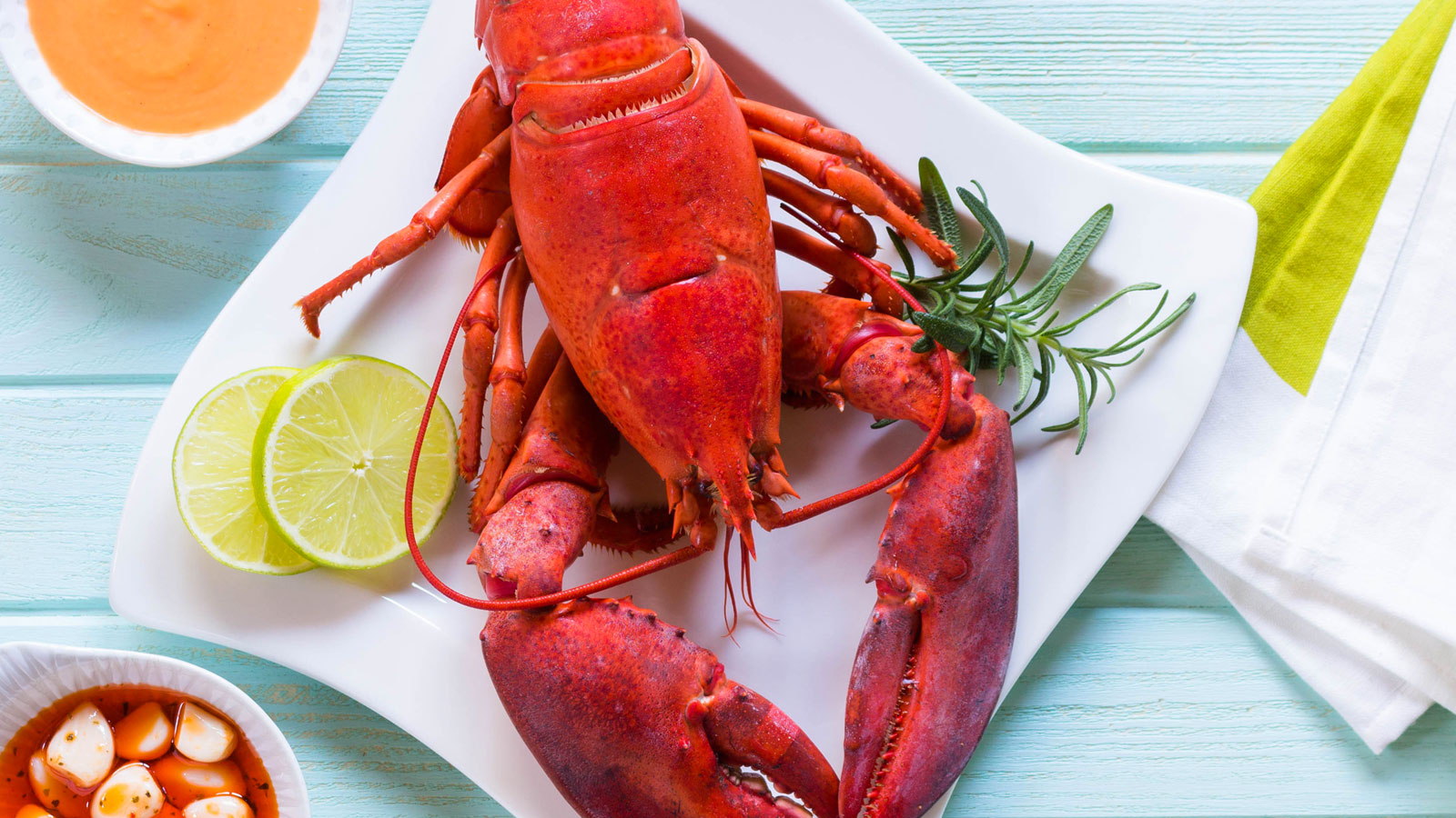 how do you cook maine lobster