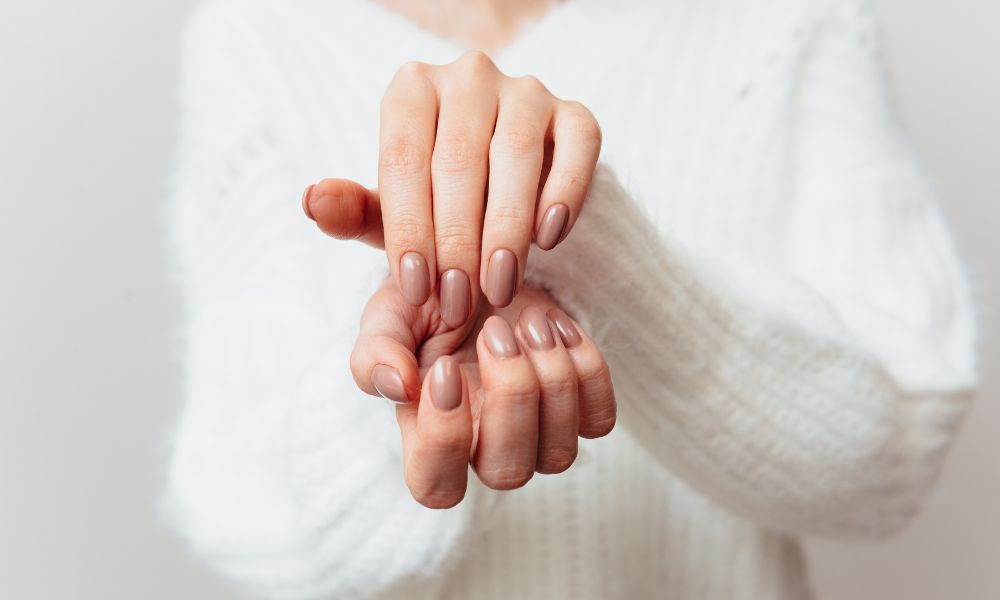 4 Beautiful Nude Nail Polish Colors To Try Next