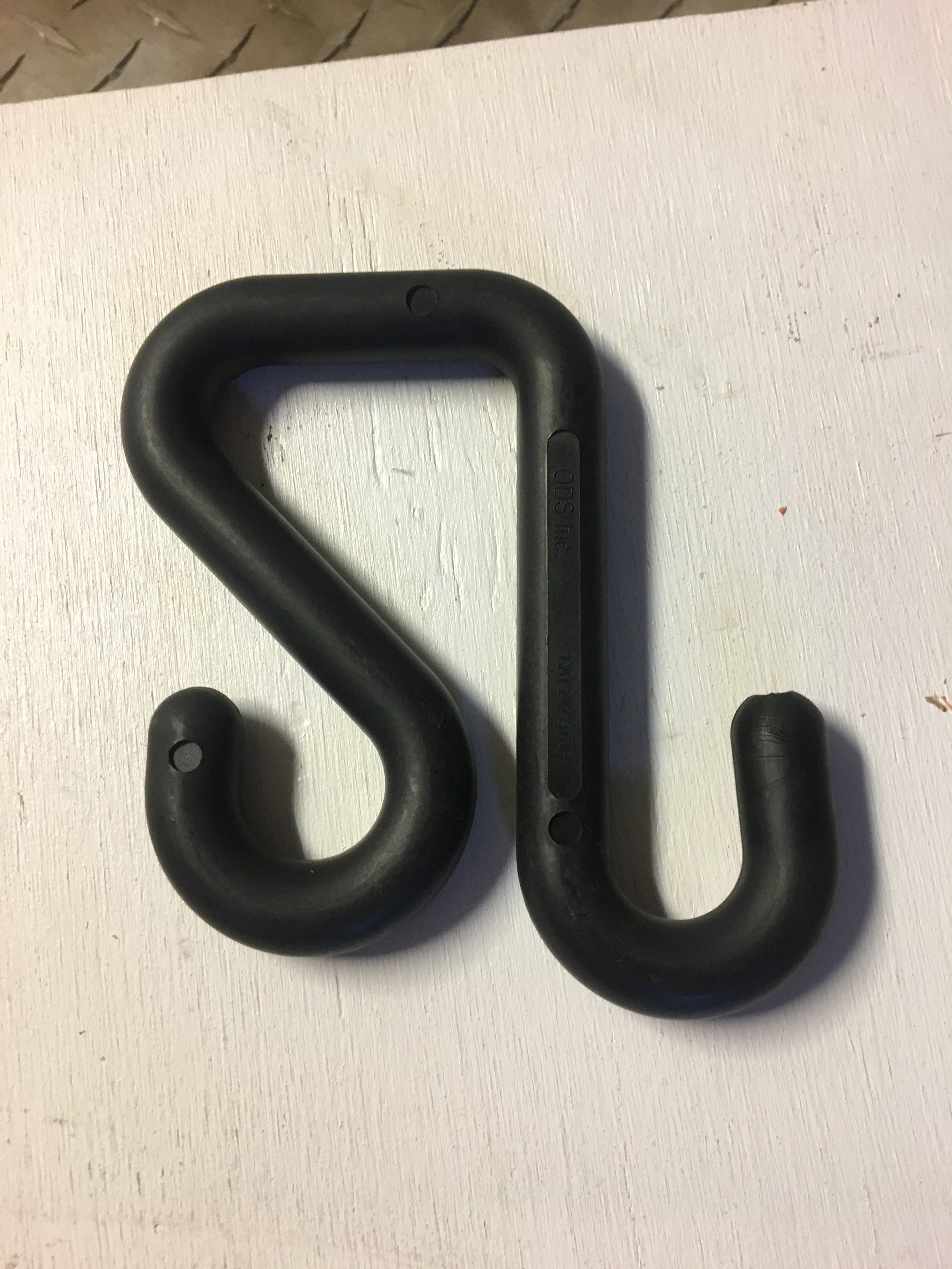 2" bucket hook