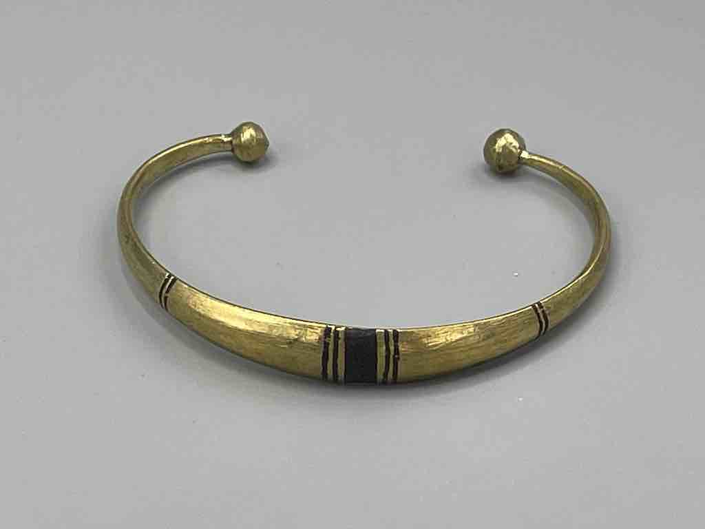 Tuareg Wide Multiple Inlay Etched Brass Bracelet