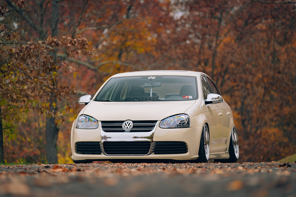 bagged mk5 jetta front
