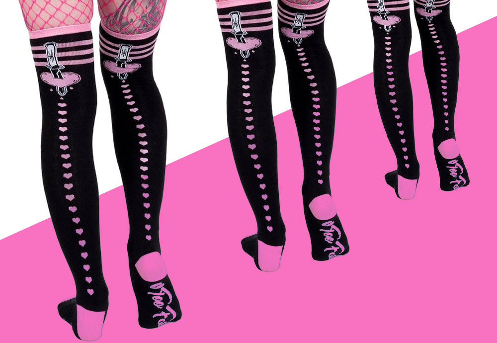 Crowd-pleasing pink clothing item #3 : Heartless Tattoo Thigh High Socks