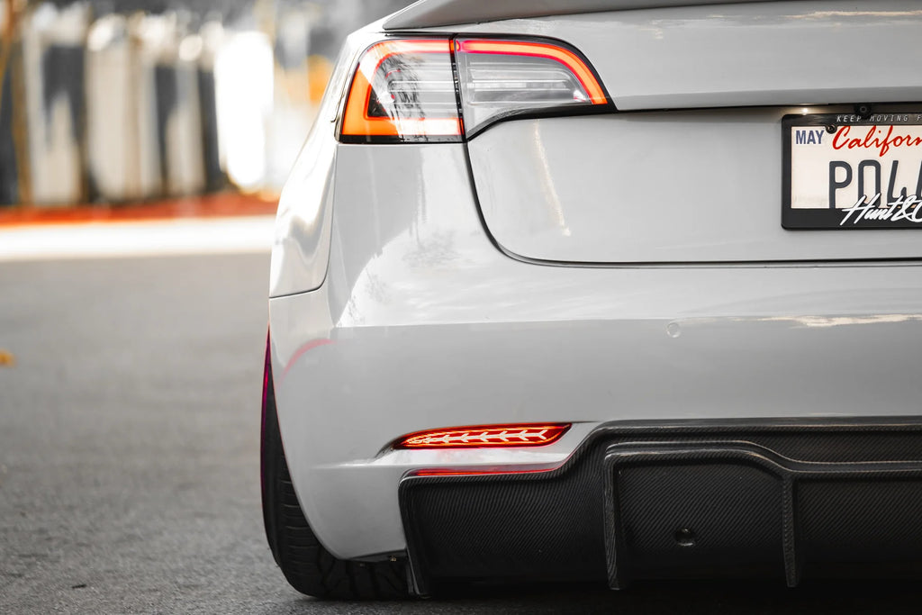 tesla-model-3-rear-led-lights