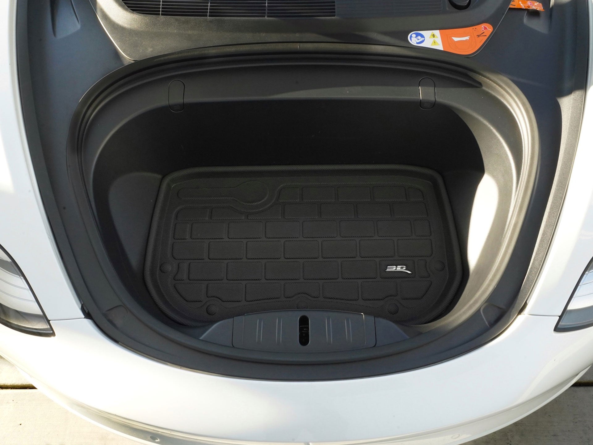 Tesla Model 3 Floor Mats and Liners by 3D MAXpider