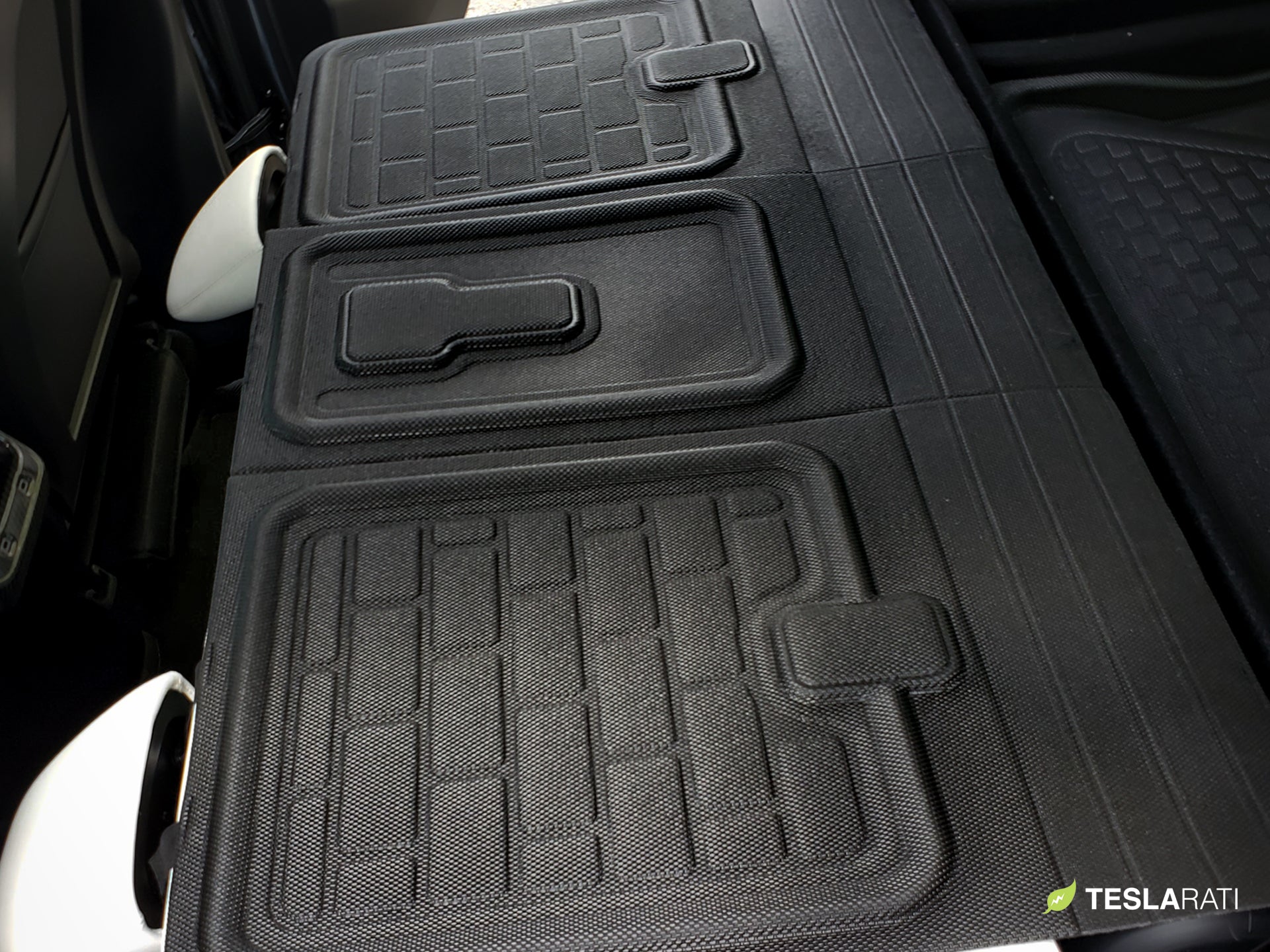 Tesla Model Y AllWeather 3D MAXpider Floor Mats and Liners TESLARATI