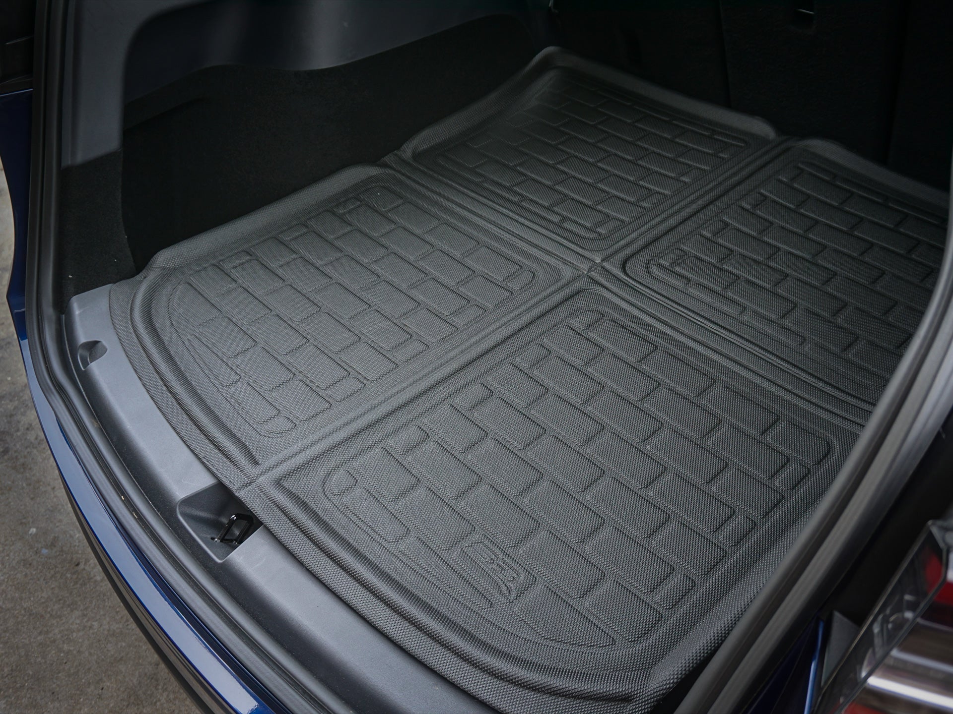 Tesla Model Y AllWeather 3D MAXpider Floor Mats and Liners TESLARATI