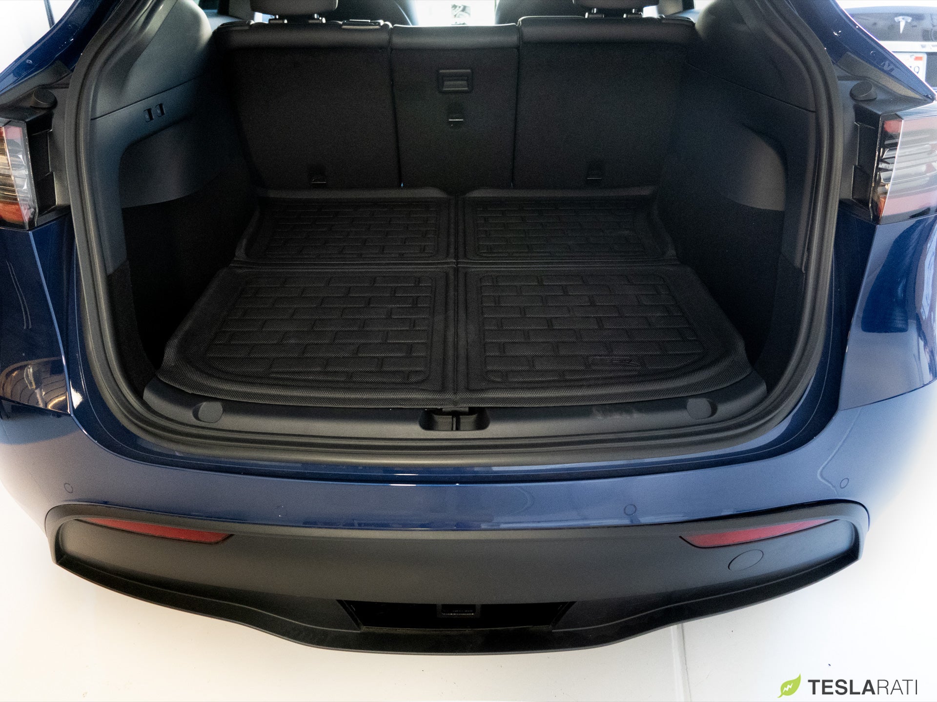 Tesla Model Y AllWeather 3D MAXpider Floor Mats and Liners TESLARATI