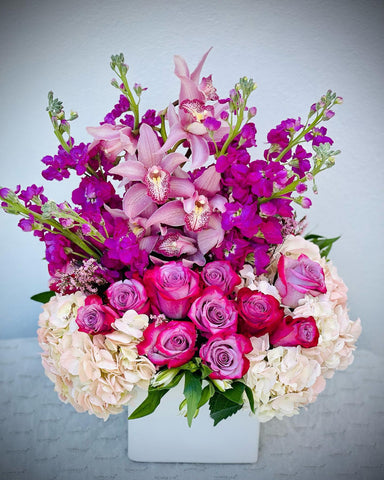 Florist choice arrangement in a vase in Bal Harbour - Flower Lab USA