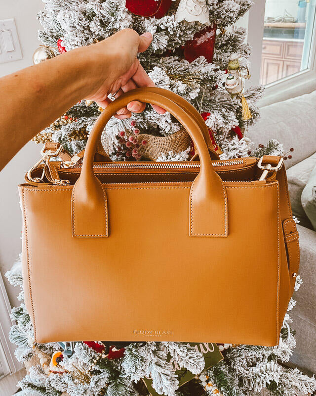 Teddy Blake - Very good quality, Italian made, real leather, and a nice  look that won't break your bank - Duyen N Shop the rest of our luxurious  Caty Designer bags here