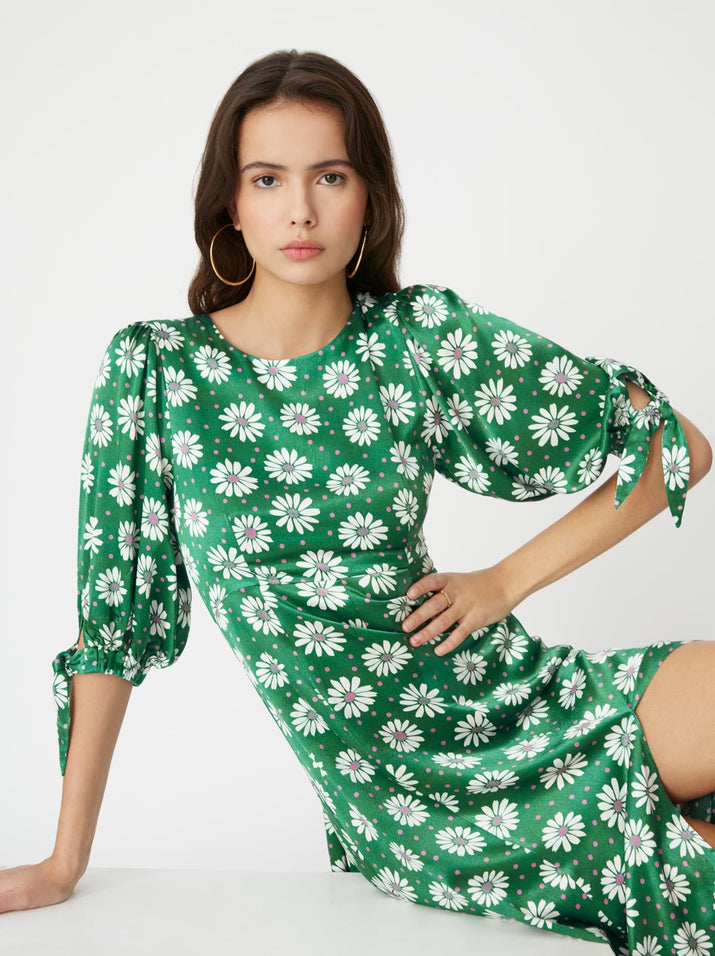 Lorelle Daisy Print Midi Dress | Women's Printed Midi Dresses | KITRI